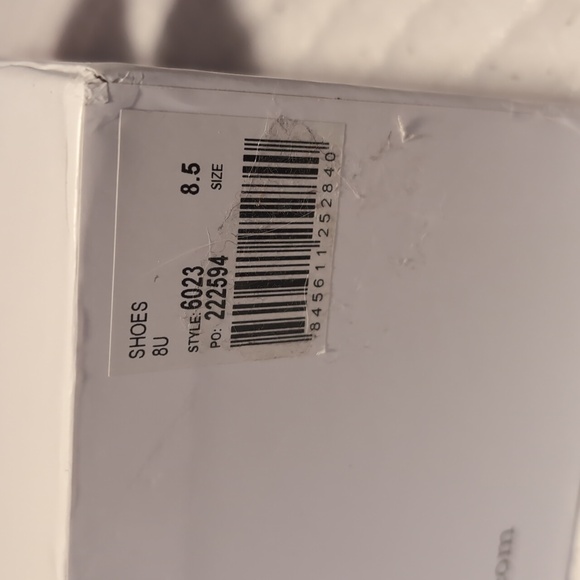 CAbi Siren Sandals - Picture 3 of 5